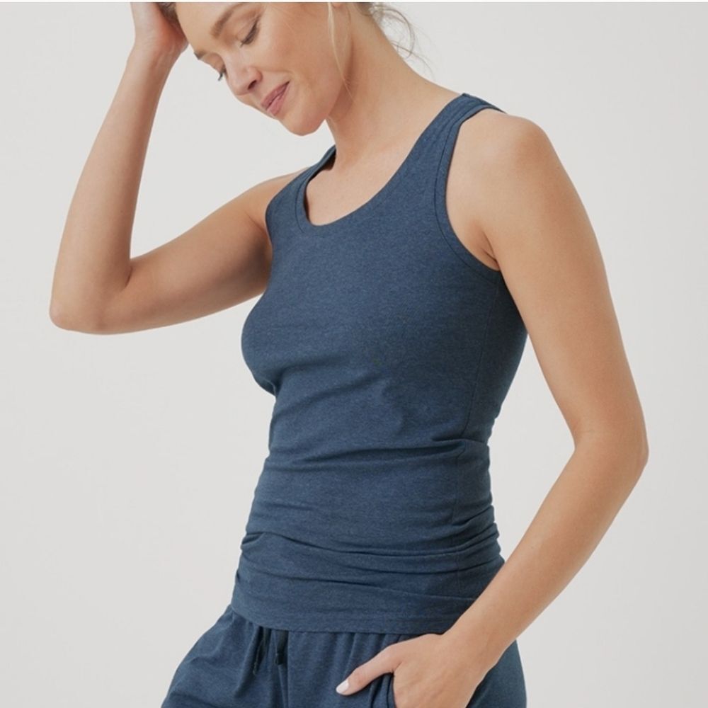 🎈Pact Cool Stretch Fitted French Navy Blue Heather Tank Top - Picture 2 of 10